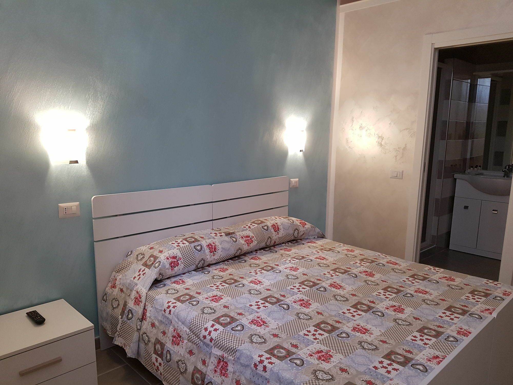 Le Torri Aragonesi Bed & Breakfast Naples Exterior photo