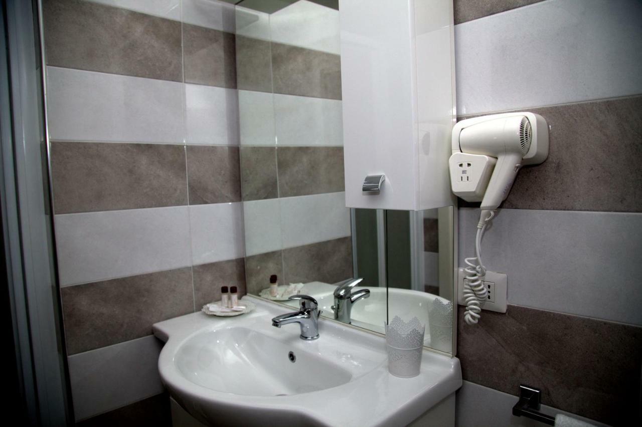 Le Torri Aragonesi Bed & Breakfast Naples Exterior photo